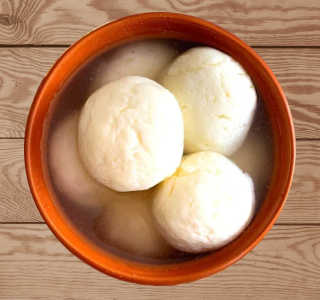 Rasgulla-Railofy